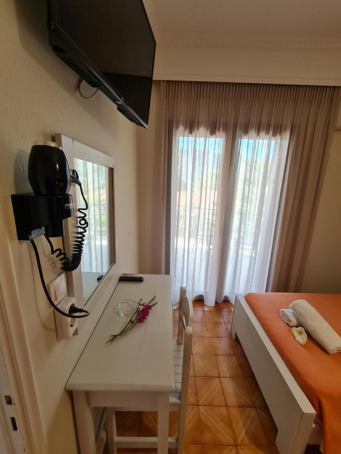 Zigos Apartments 伊古迈尼察 外观 照片