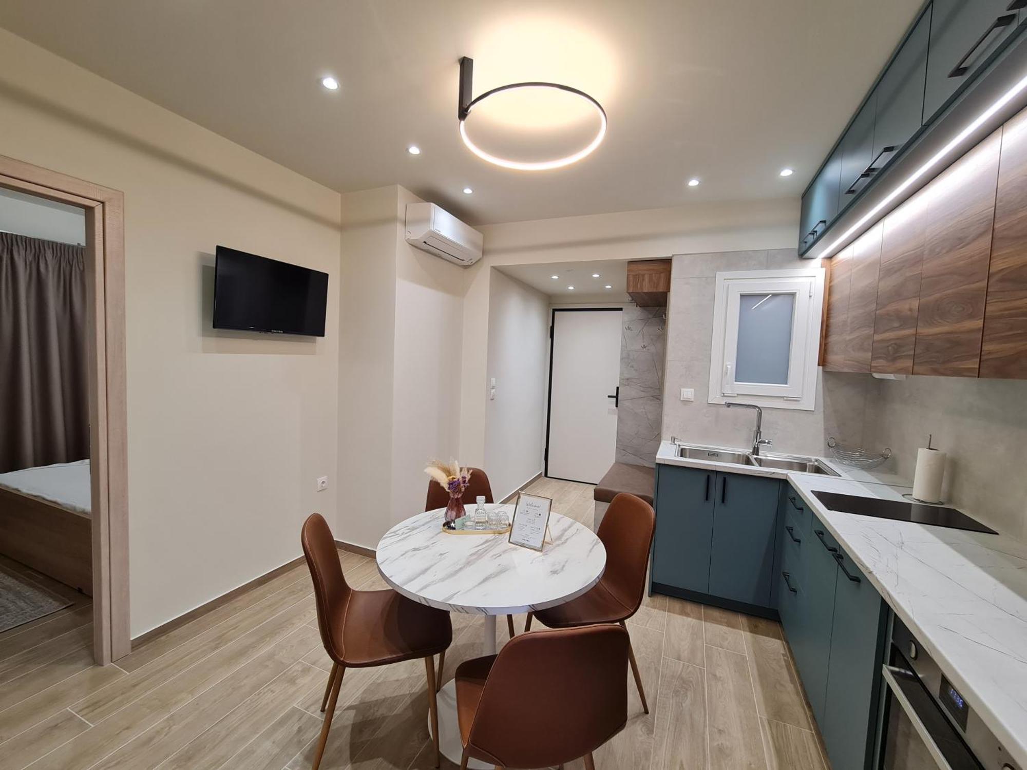 Zigos Apartments 伊古迈尼察 外观 照片