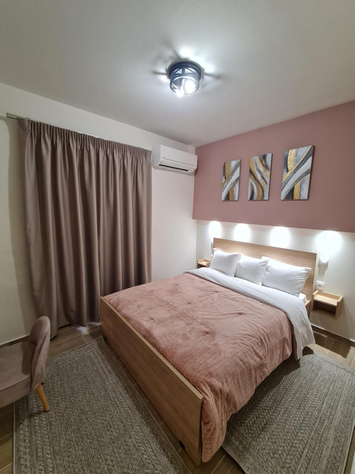 Zigos Apartments 伊古迈尼察 外观 照片